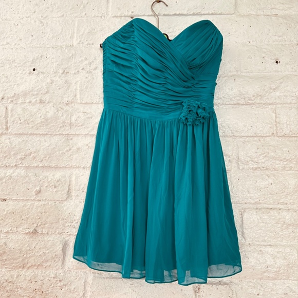 After Six Bridesmaid Dresses and Gowns | The Dessy Group size 12 - Picture 4 of 12